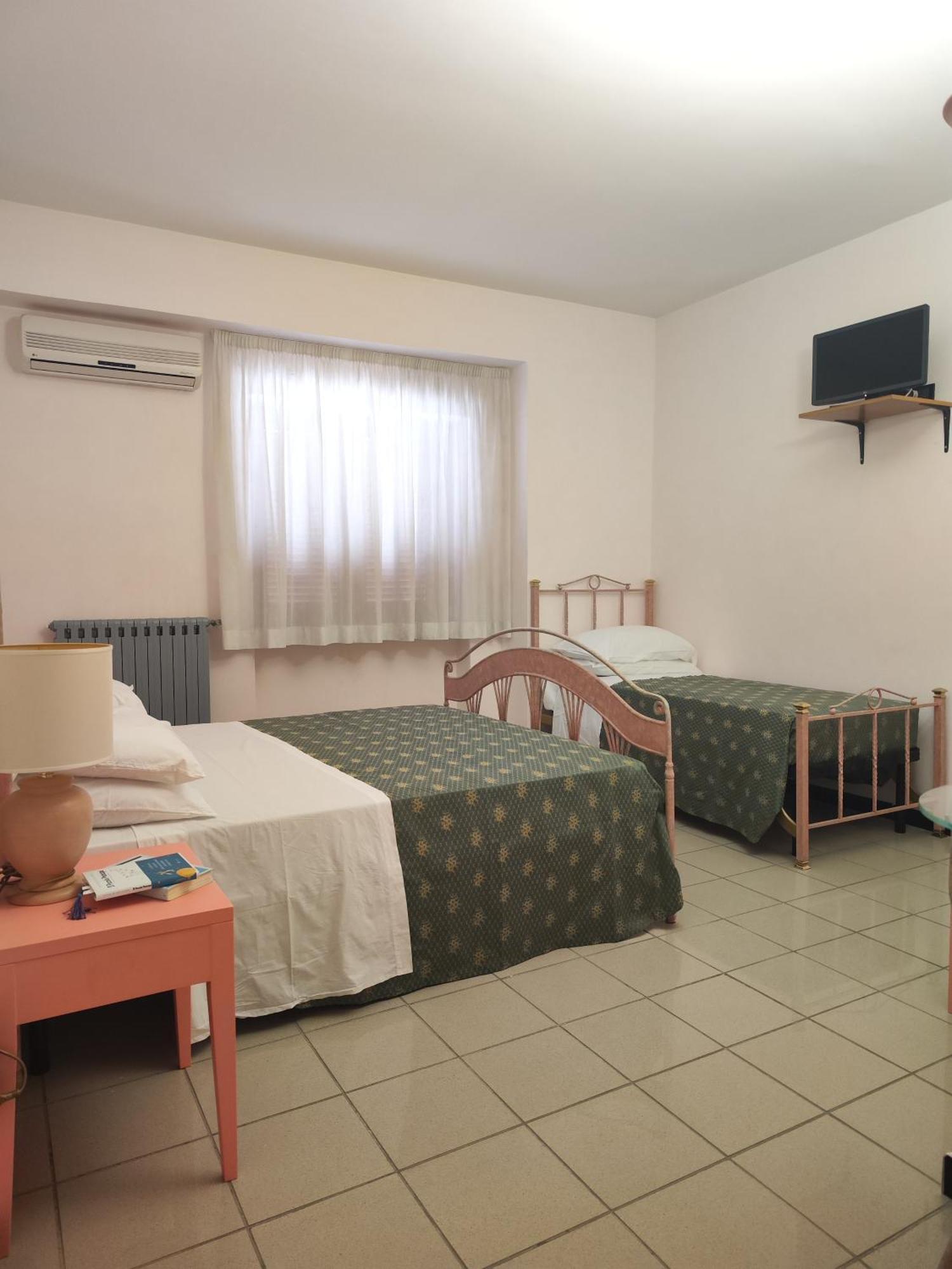 Dalia Appartamento Turistico Castrovillari Kültér fotó